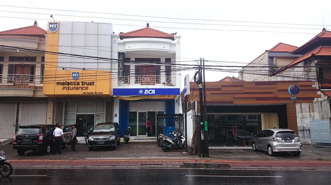 Kantor-Kas-BCA-Surabaya