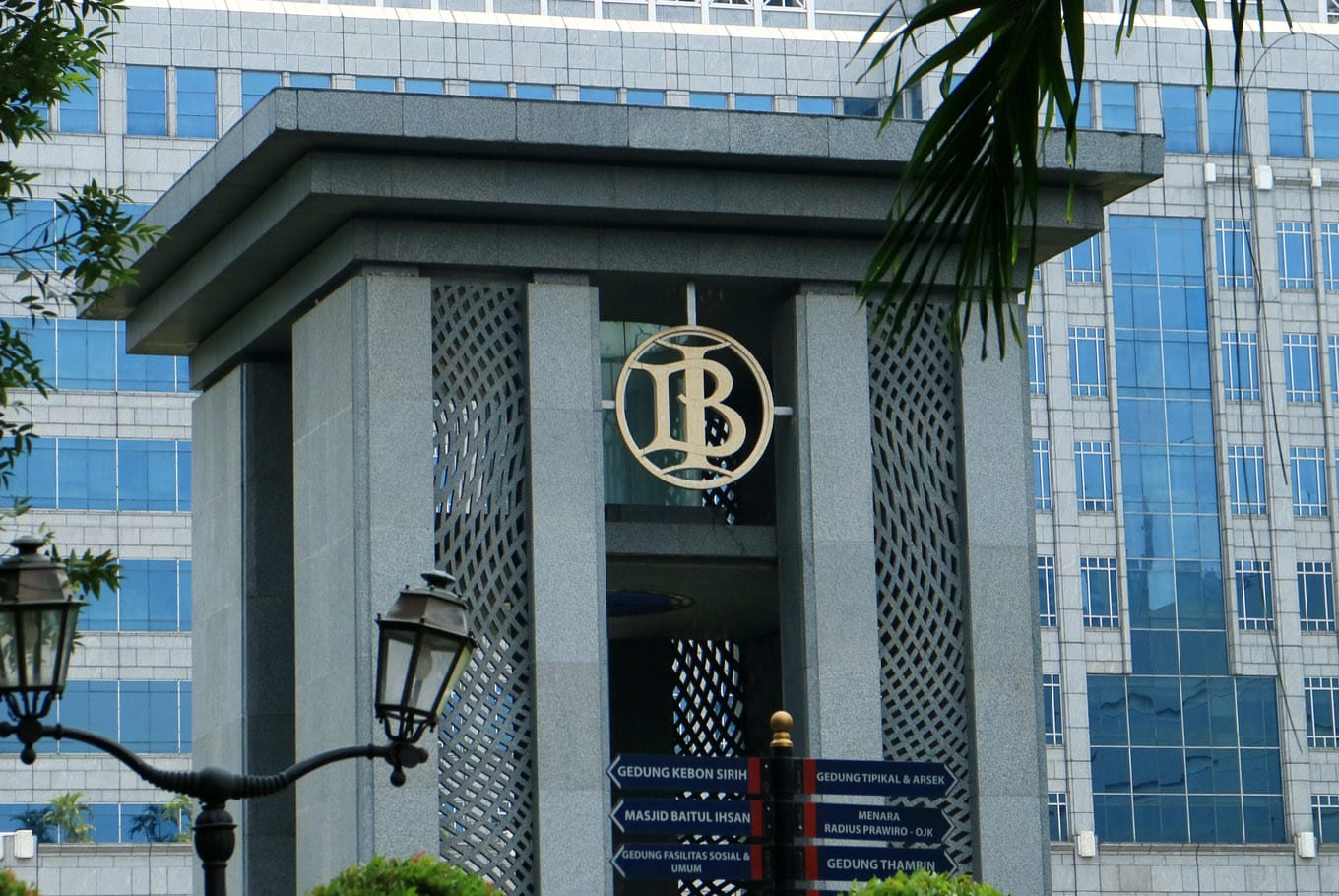Kantor-Pusat-Bank-Indonesia